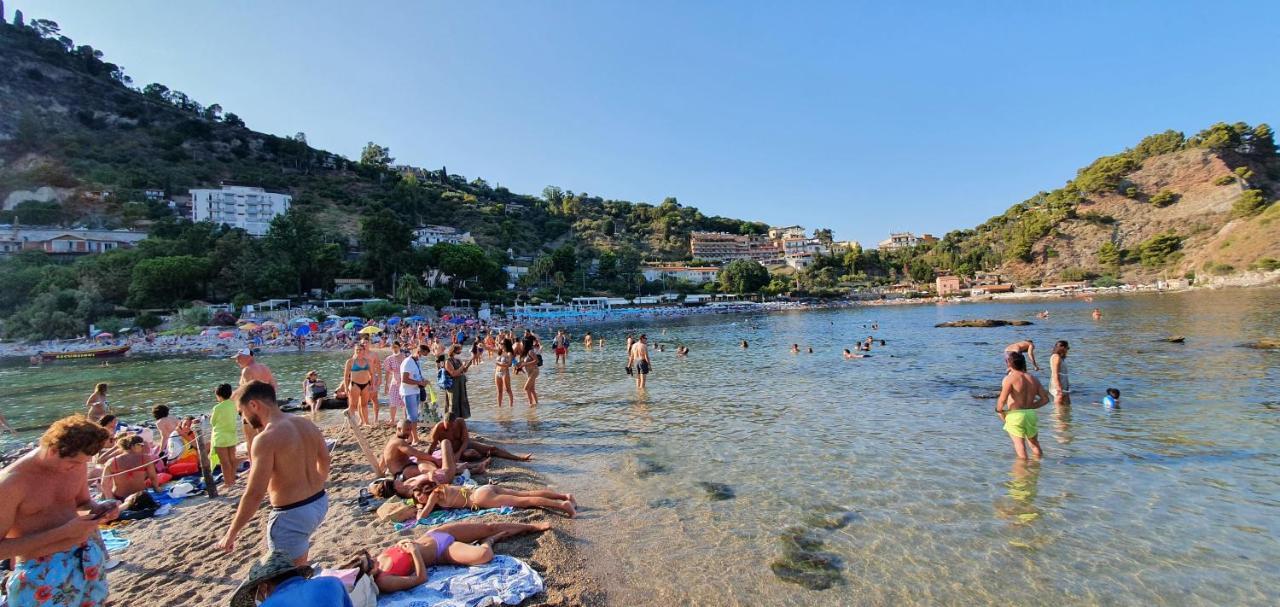 Tony & Doris Home Giardini-Naxos Extérieur photo